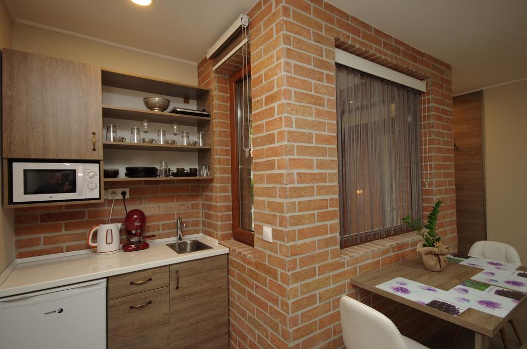 Mosoly Deluxe Apartman Gyula Exteriör bild